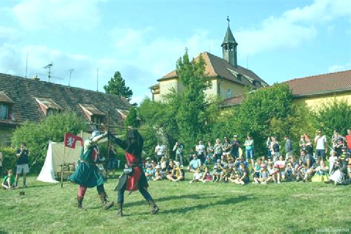 Escorts Kosmonosy, Czech Republic — Local Companions