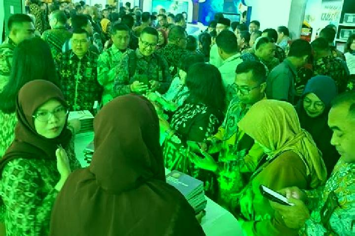 Escorts Kota Agung, Indonesia — Local Companions