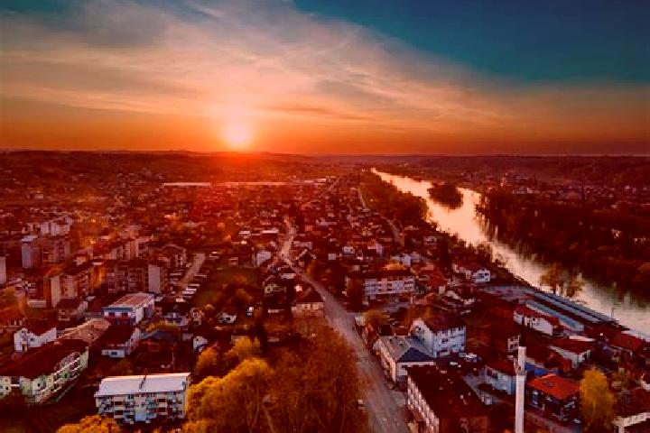 Escorts Kozarska Dubica, Bosnia and Herzegovina — Local Companions
