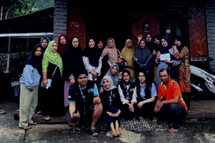 Escorts Krajan Caluk, Indonesia — Local Companions