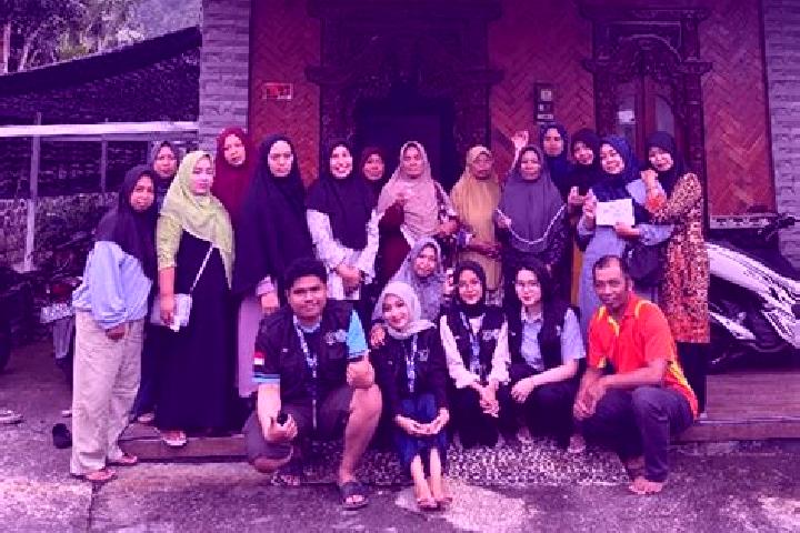 Escorts Krajan Genaharjo, Indonesia — Local Companions