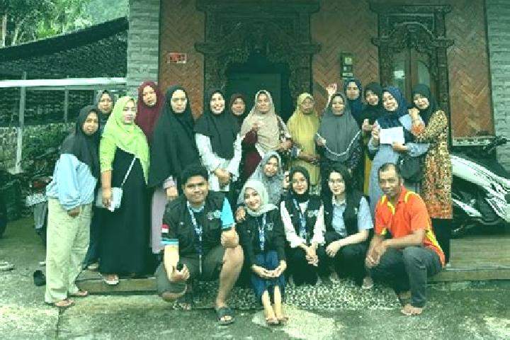 Escorts Krajan Senepo, Indonesia — Local Companions