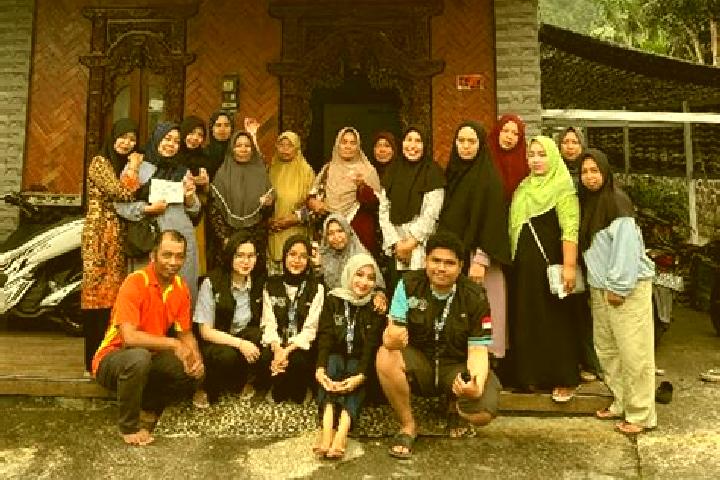 Escorts Krajan Tempursari, Indonesia — Local Companions