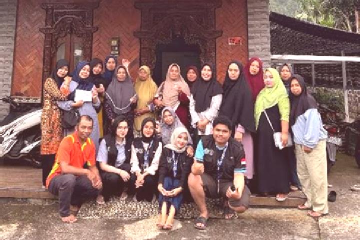 Escorts Krajan Wuwur, Indonesia — Local Companions