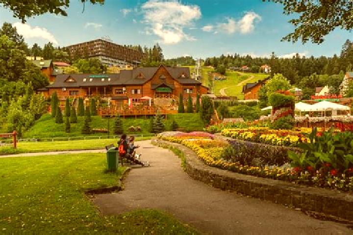 Escorts Krasnaya Gora, Russia — Local Companions