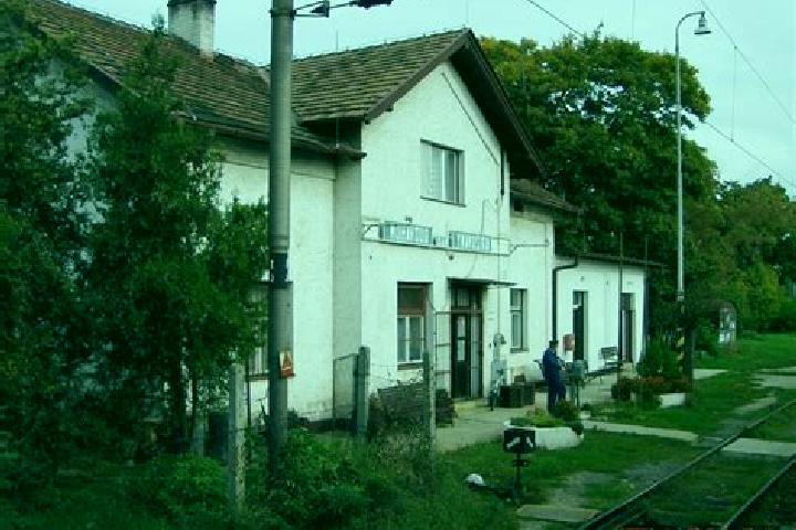 Escorts Krizovany nad Dudvahom, Slovakia — Local Companions