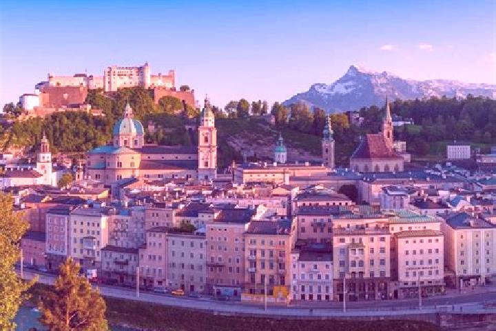Escorts Krusdorf, Austria — Local Companions