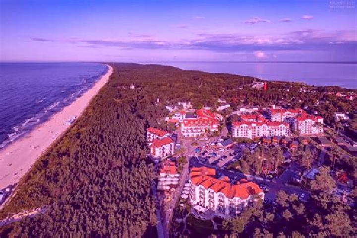 Escorts Krynica Morska, Poland — Local Companions