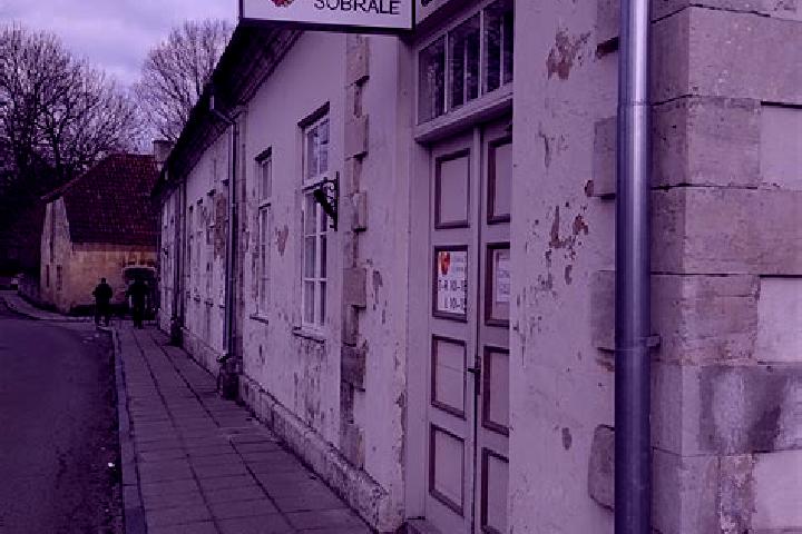 Escorts Kuressaare, Estonia — Local Companions