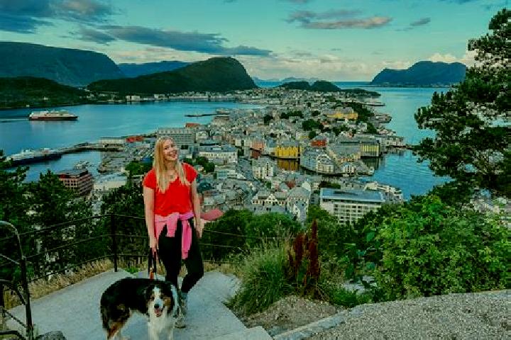 Escorts Kviteseid, Norway — Local Companions