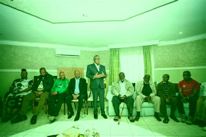 Escorts KwaMbonambi, South Africa — Local Companions