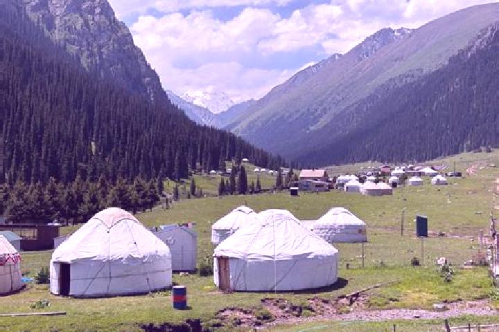 Escorts Kyzyl-Jol, Kyrgyzstan — Local Companions