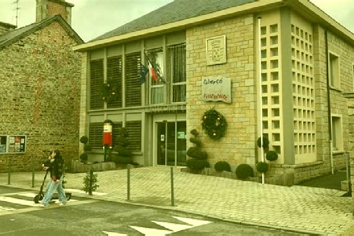 Escorts La Bouexiere, France — Local Companions