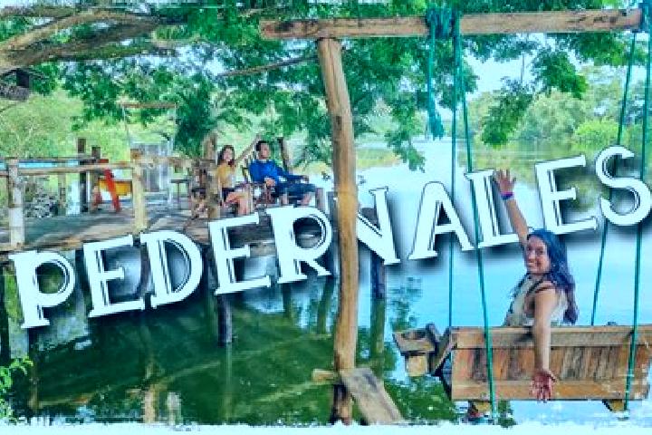 Escorts La Laguna del Pedernal, Honduras — Local Companions