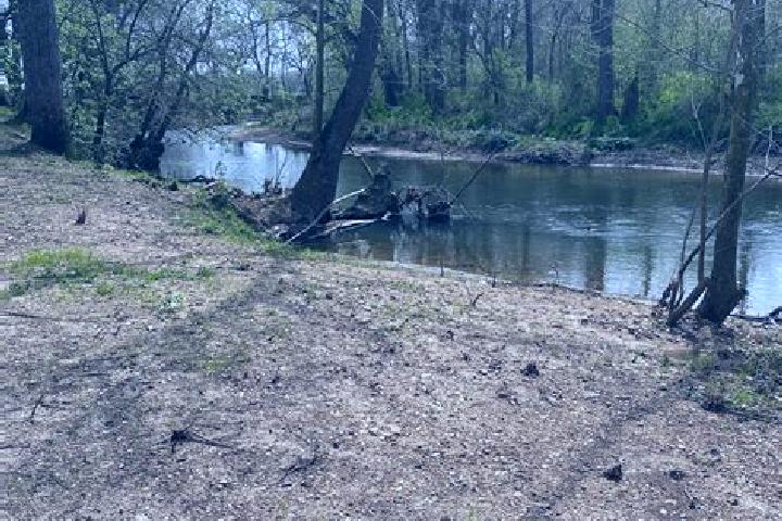 Escorts LaBarque Creek, United States — Local Companions