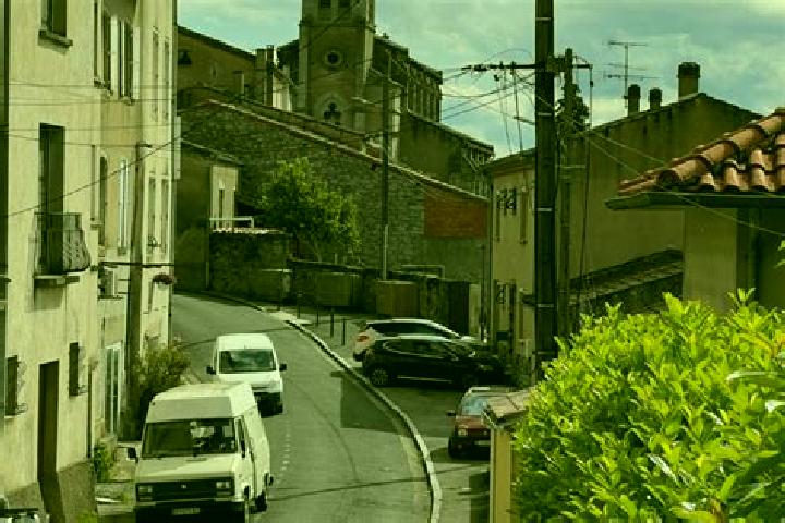 Escorts Lacrouzette, France — Local Companions