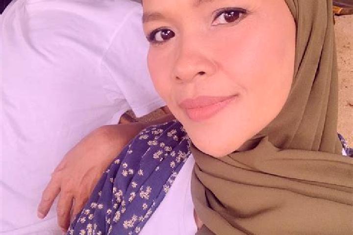 Escorts Lahat, Indonesia — Local Companions