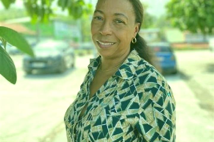 Escorts L Ajoupa-Bouillon, Martinique — Local Companions