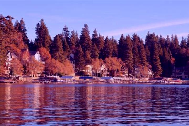 Escorts Lake Arrowhead, United States — Local Companions