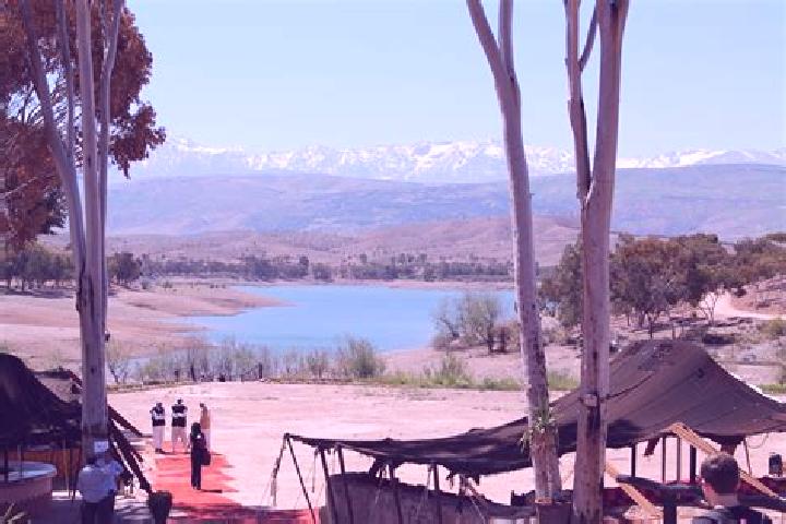 Escorts Lake Lalla Takerkoust, Morocco — Local Companions