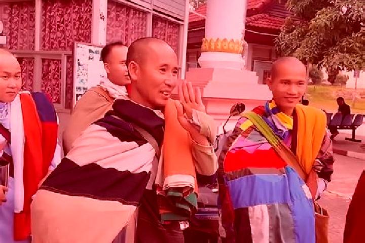 Escorts Lao Khwan, Thailand — Local Companions