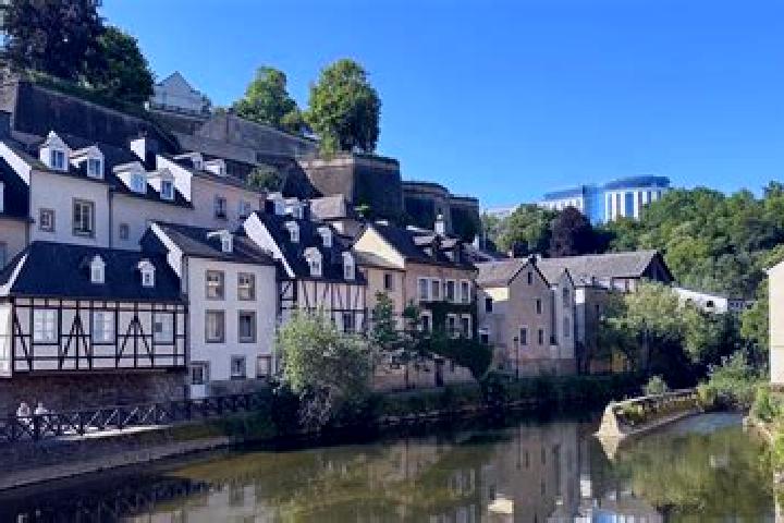 Escorts Larochette, Luxembourg — Local Companions