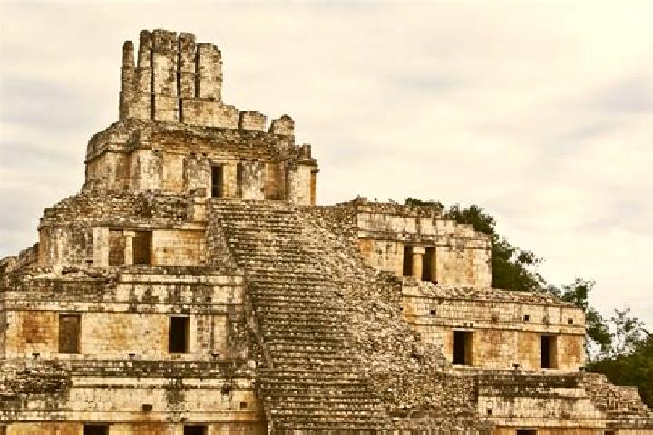 Escorts Las Plazuelas, Mexico — Local Companions