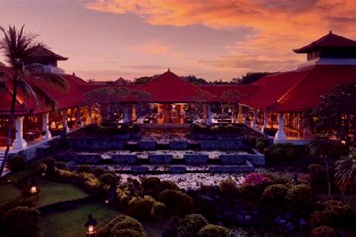 Escorts Lasi Dua, Indonesia — Local Companions