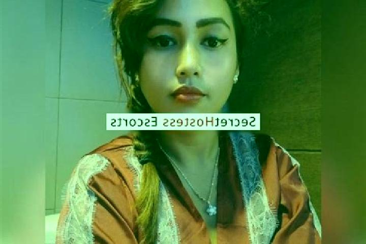 Escorts Latsari, Indonesia — Local Companions