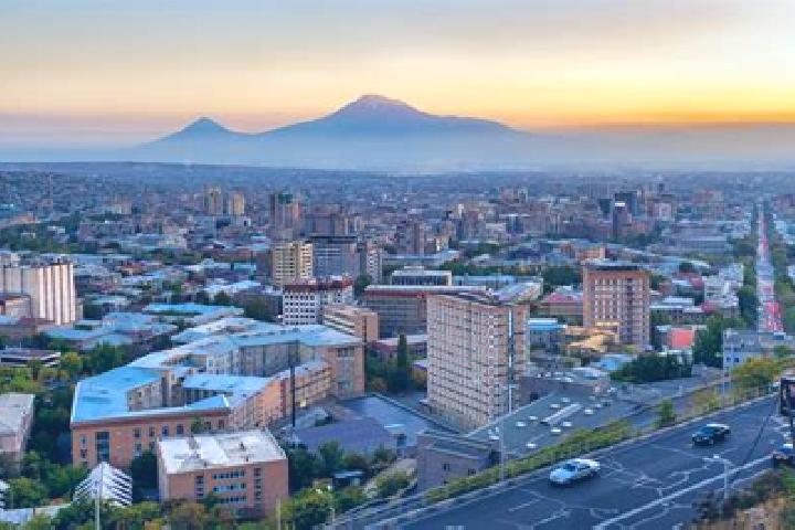 Escorts Lchavan, Armenia — Local Companions