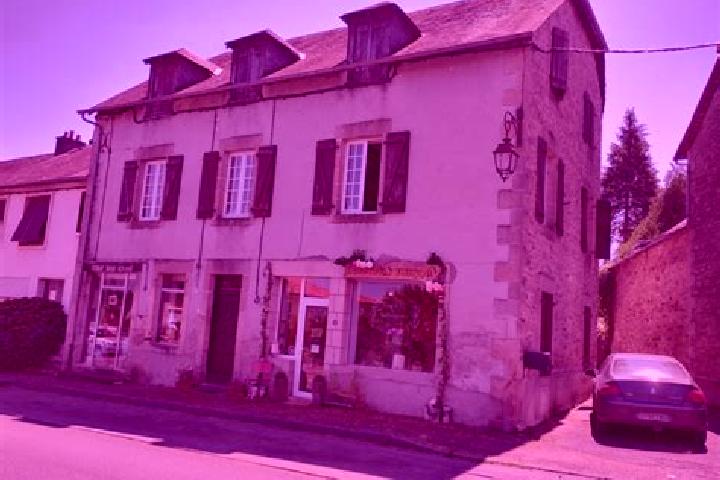 Escorts Le Lonzac, France — Local Companions