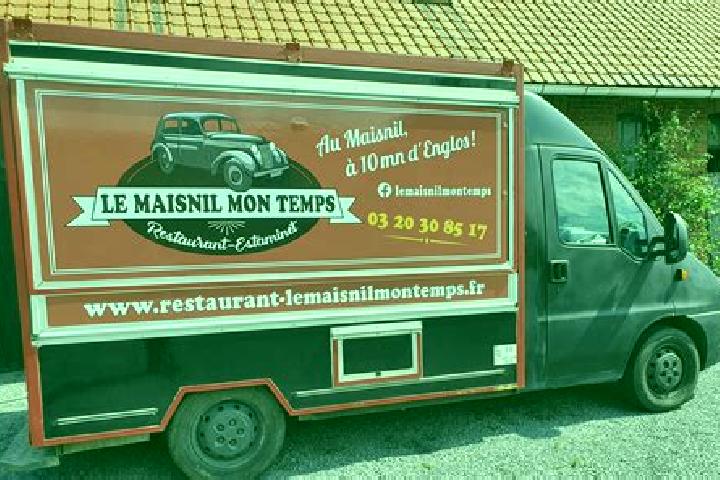 Escorts Le Maisnil, France — Local Companions