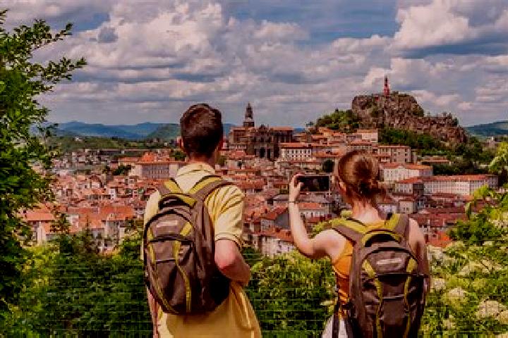 Escorts Le Puy-en-Velay, France — Local Companions