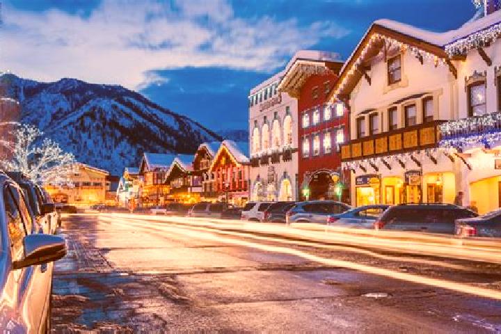 Escorts Leavenworth, United States — Local Companions