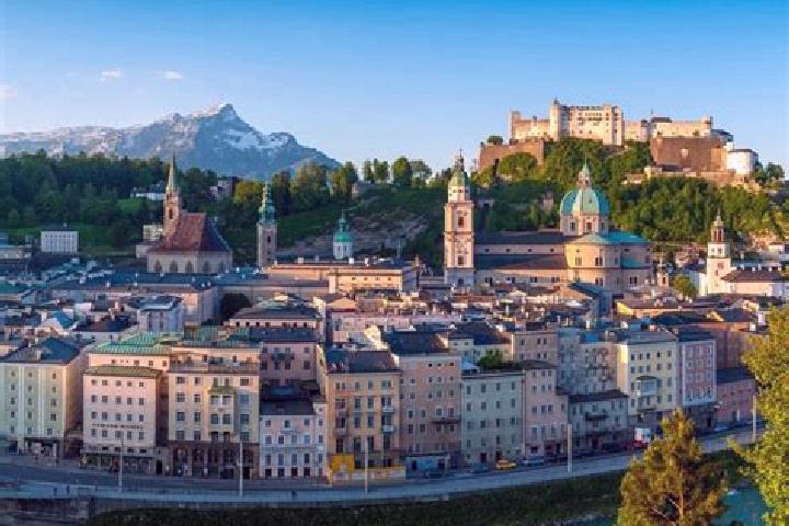Escorts Lengfelden, Austria — Local Companions