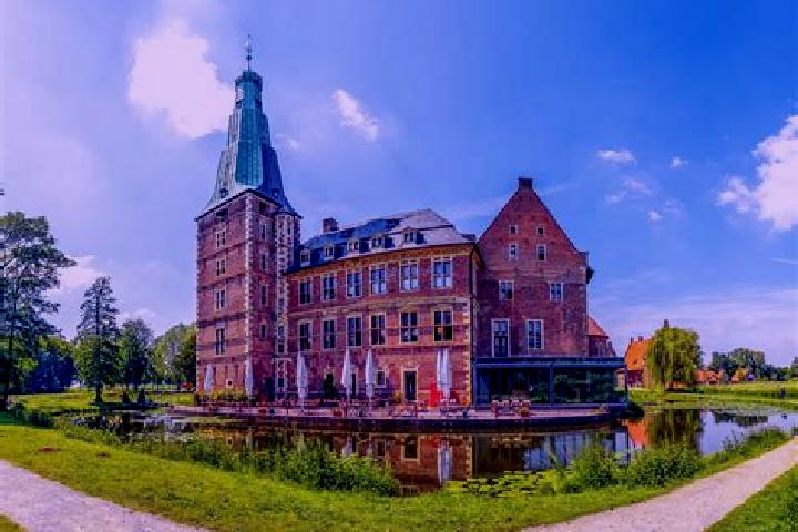 Escorts Lennestadt, Germany — Local Companions
