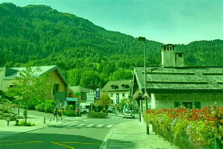 Escorts Les Houches, France — Local Companions