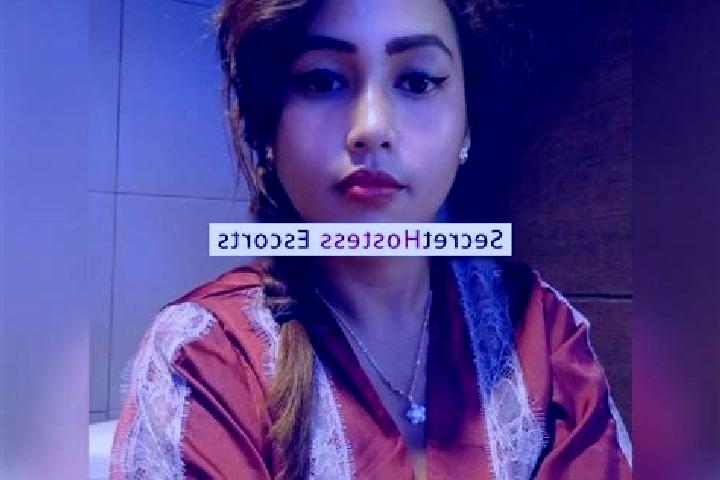Escorts Leuwihalang, Indonesia — Local Companions