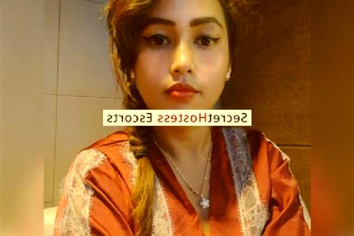 Escorts Liang, Indonesia — Local Companions