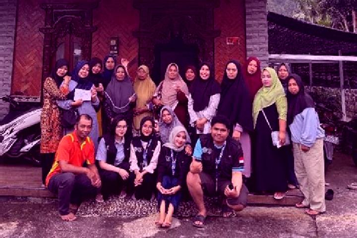 Escorts Licin Krajan, Indonesia — Local Companions