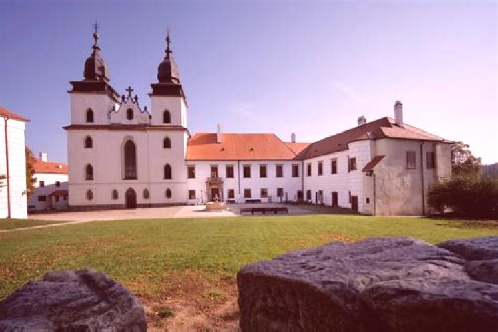 Escorts Litovel, Czech Republic — Local Companions