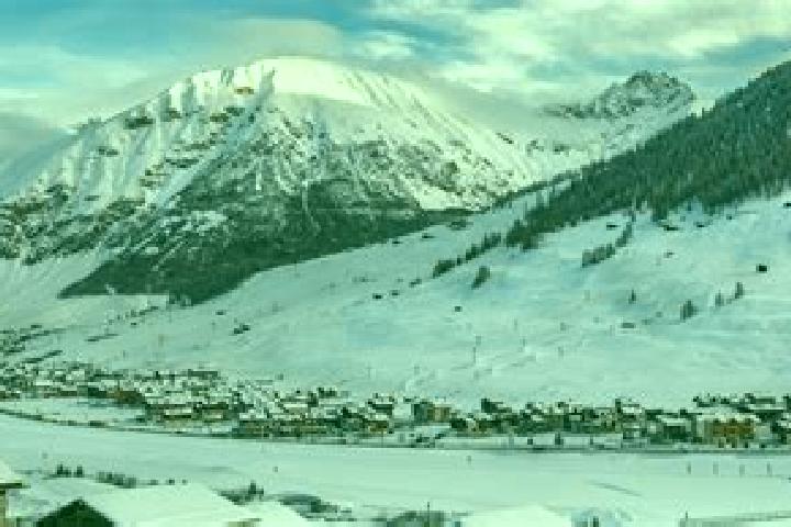 Escorts Livigno, Italy — Local Companions