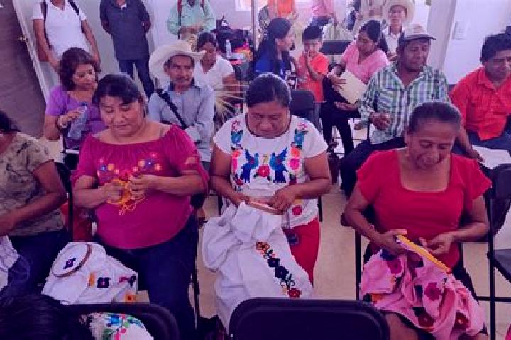 Escorts Llano Silleta, Mexico — Local Companions