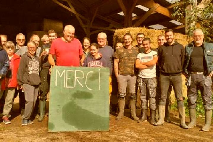 Escorts Locoal-Mendon, France — Local Companions
