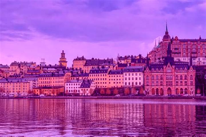Escorts Loevstaloet, Sweden — Local Companions