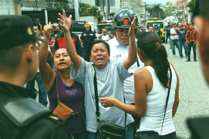 Escorts Lomitas, Honduras — Local Companions