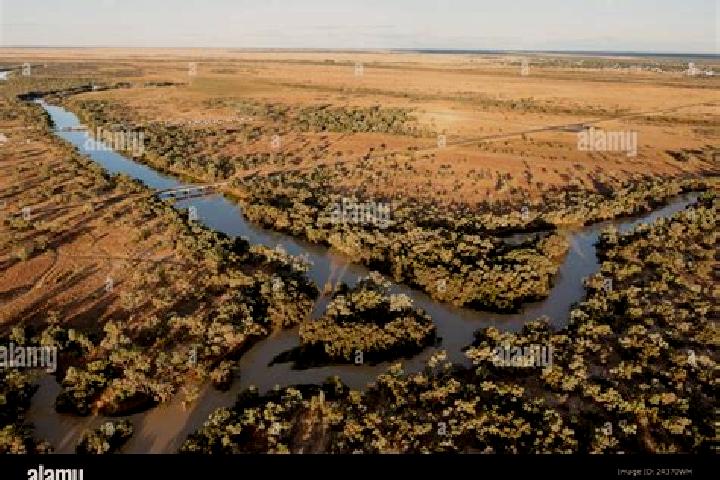 Escorts Longreach, Australia — Local Companions