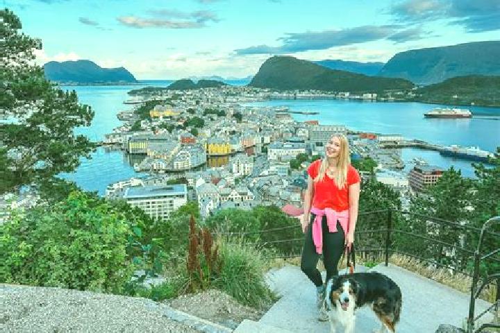 Escorts Lopsmarka, Norway — Local Companions