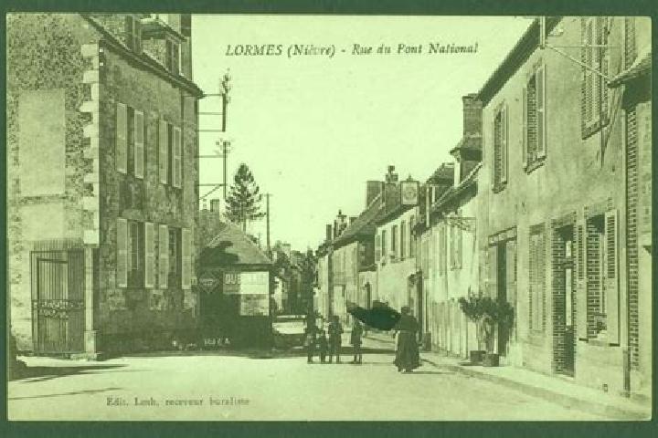 Escorts Lormes, France — Local Companions