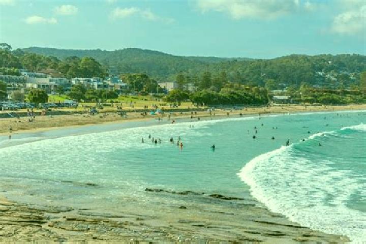 Escorts Lorne, Australia — Local Companions